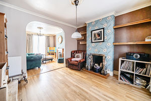 Lounge- click for photo gallery